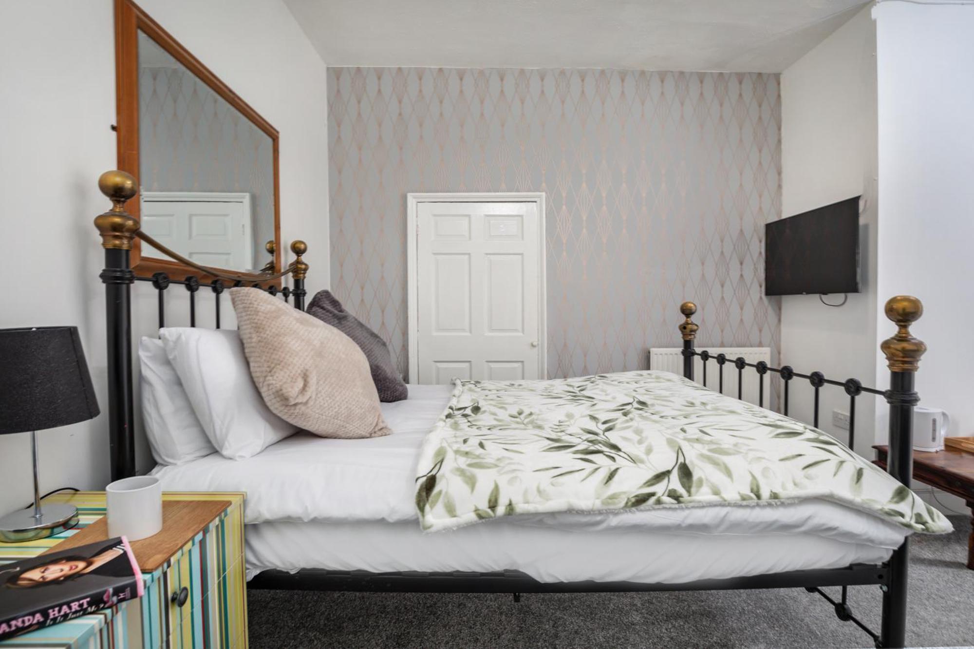 Serenity Guest House سكرابورو المظهر الخارجي الصورة