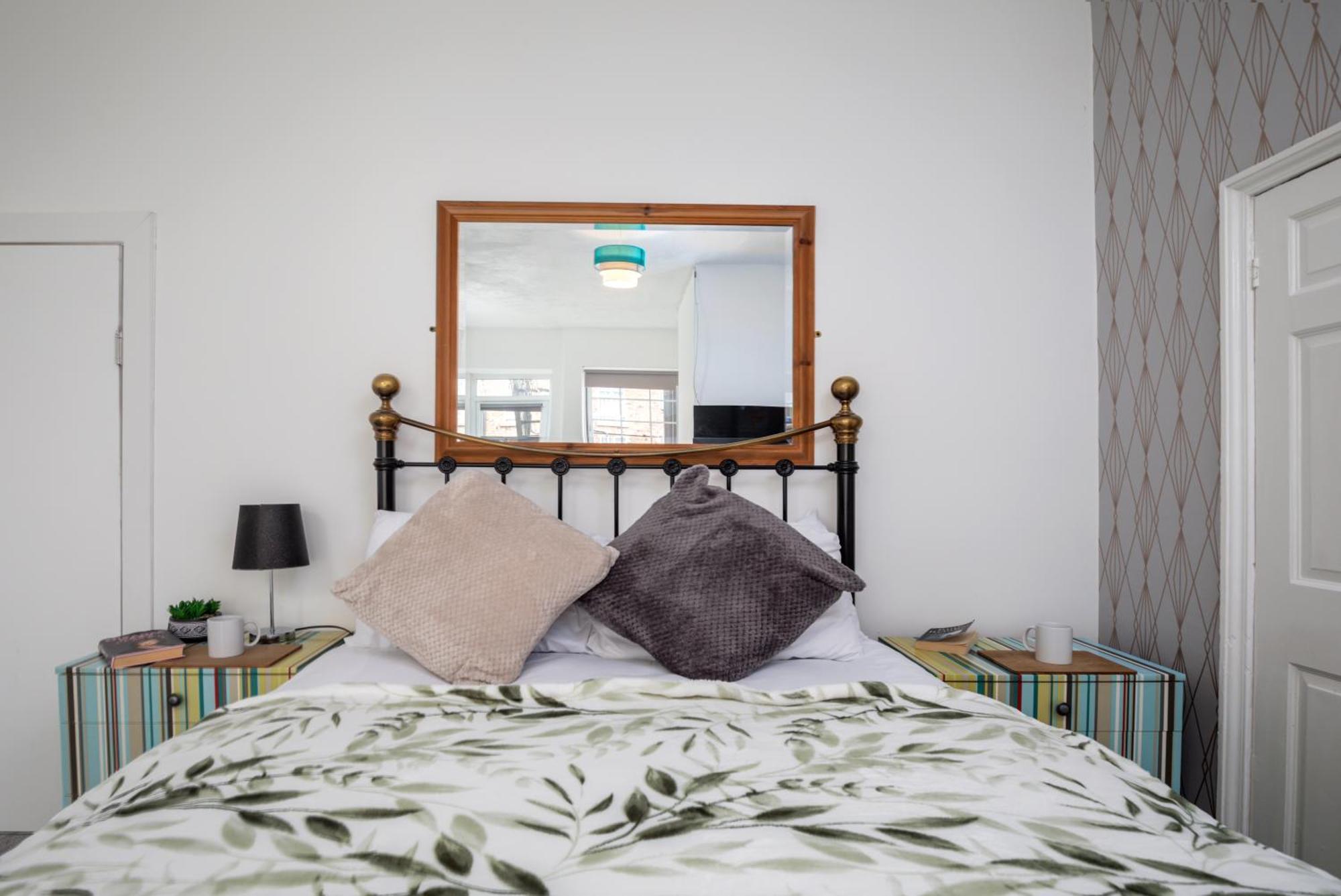 Serenity Guest House سكرابورو المظهر الخارجي الصورة